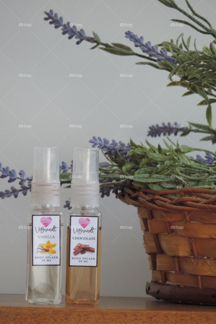 My favorite fragances, chocolate and vsnilla, collaborating with the beauty of the body and soul..