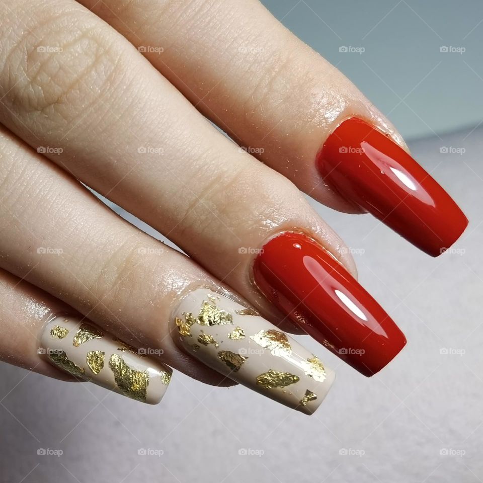 Elegant nails