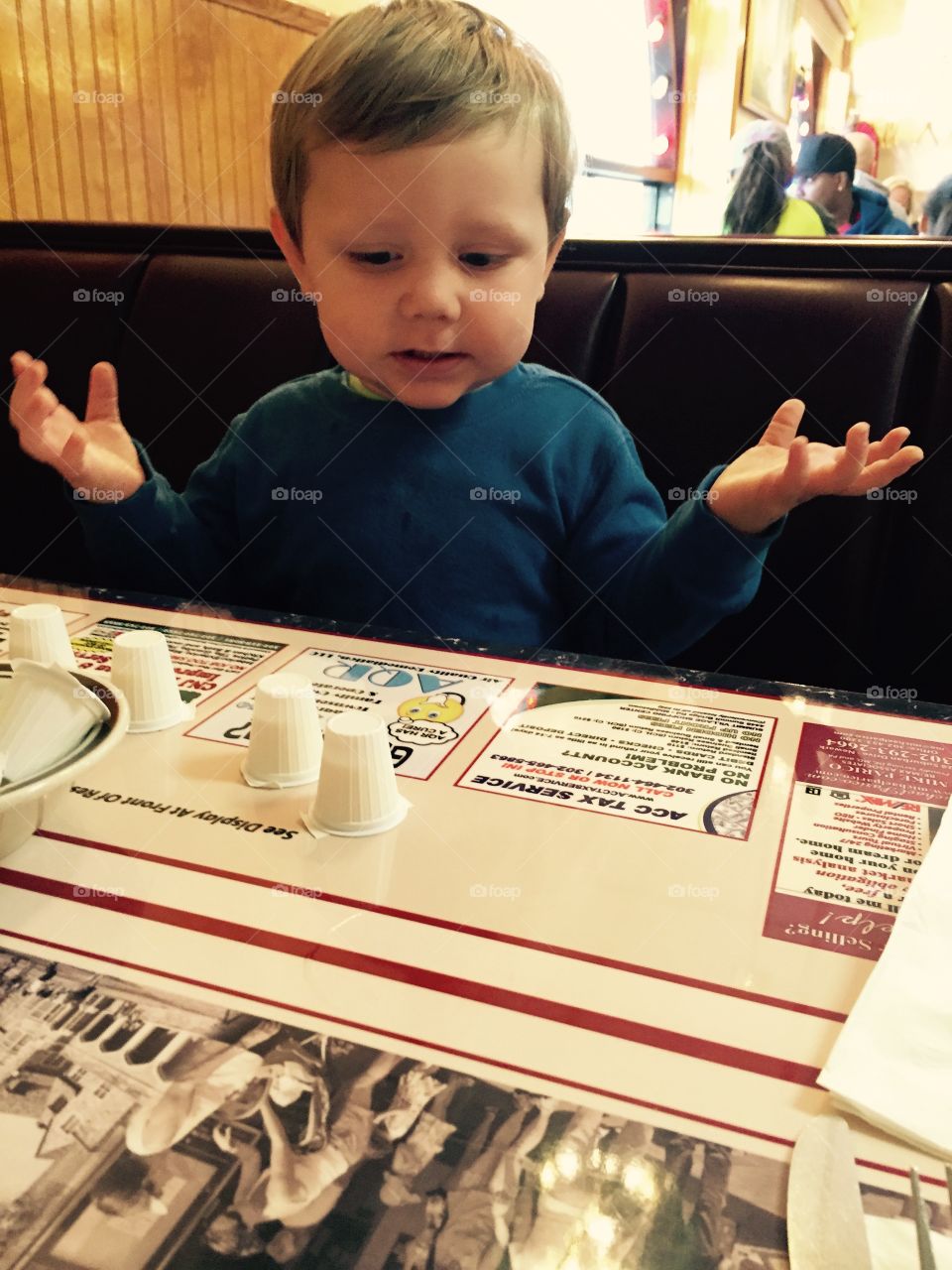 Waiting on breakfast 