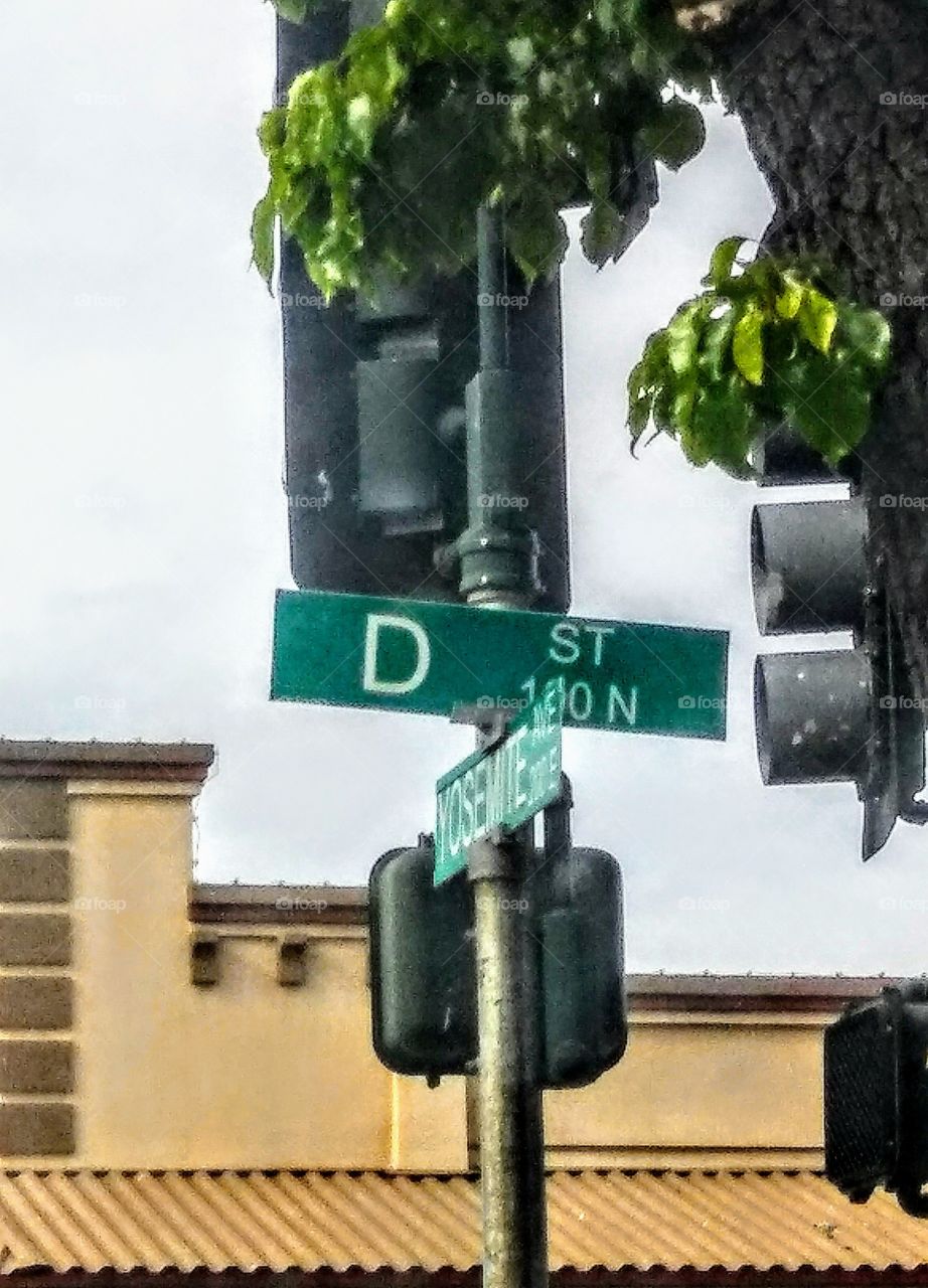 Street sign name D st.