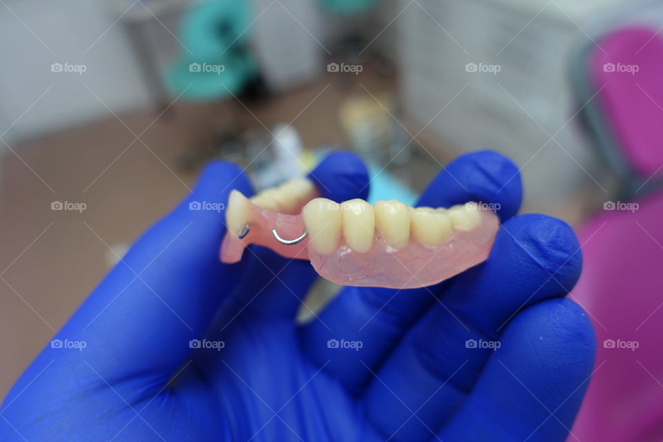 Dental dentures