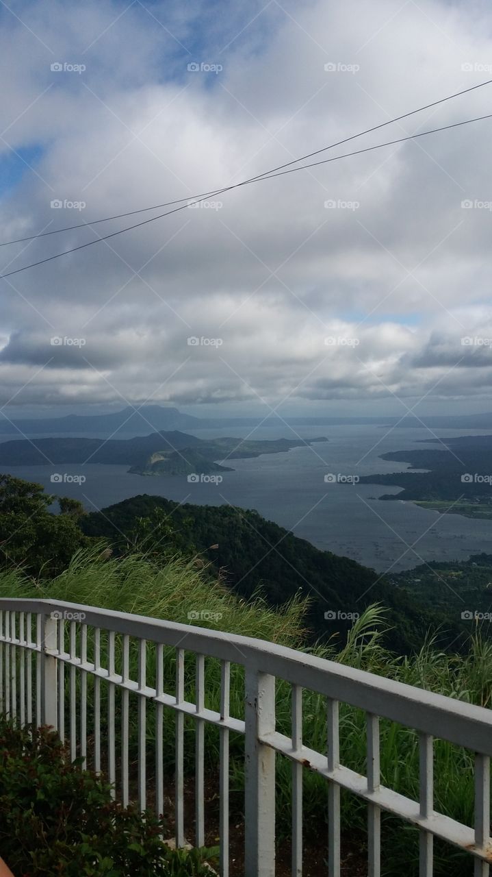 taal volcano view from sky ranch.