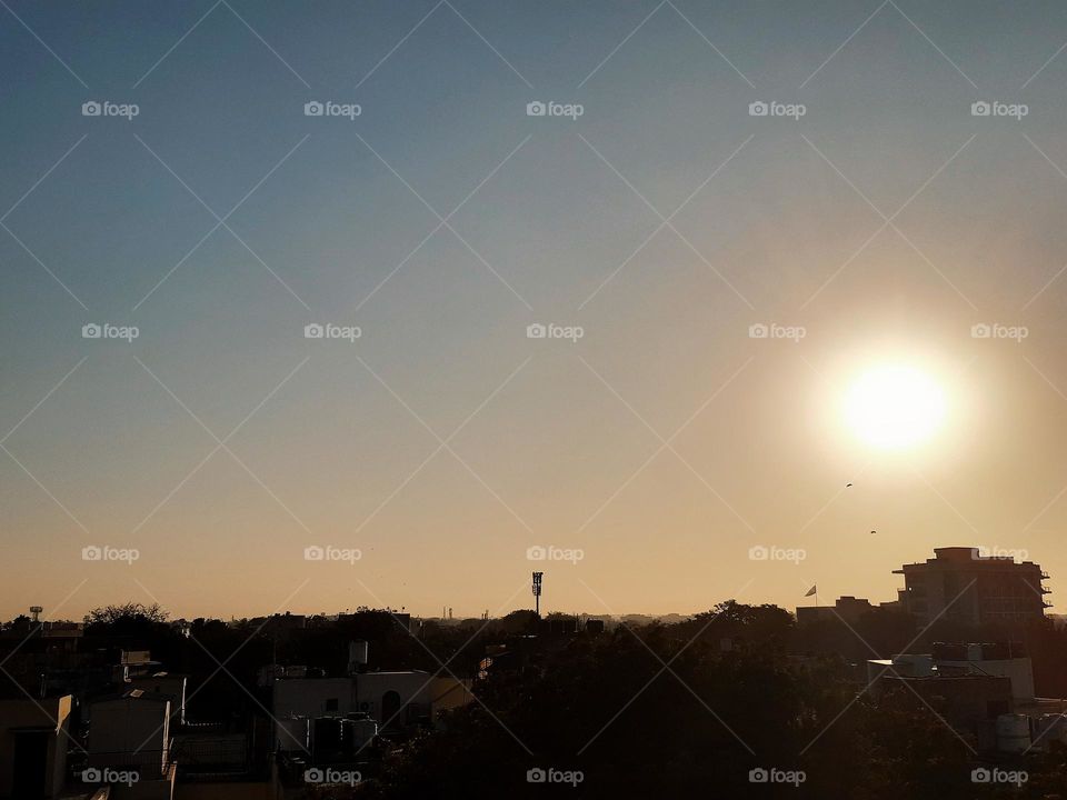 Watching sunsets is my therapy 💛