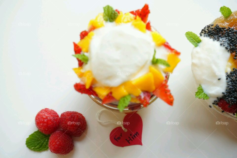 Fresh Fruit Smoothie - Honey, mangoes, strawberry, peach, pear, raspberry and yokurt and mints