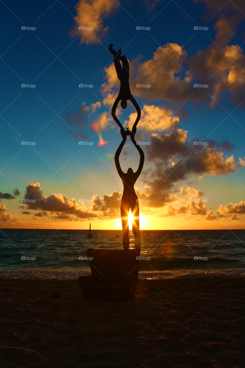 Sunsets are always beautiful. 