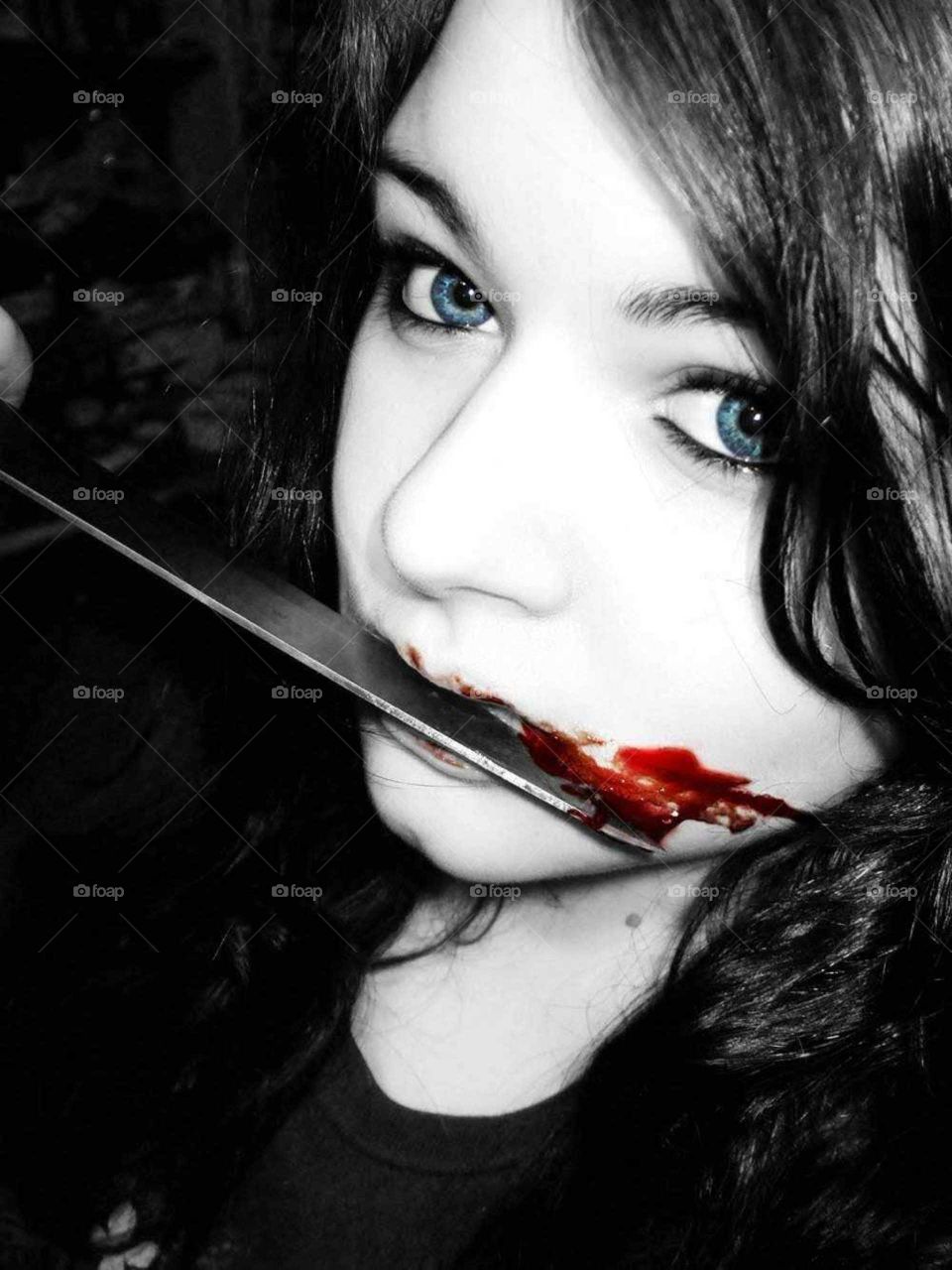bloody knife 2