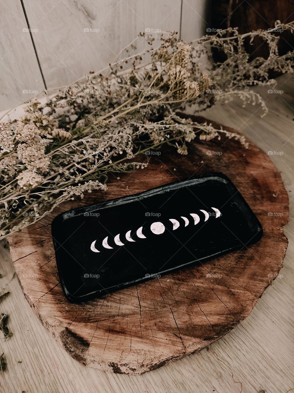 Black clay aroma sticks stand with moon phases drawing, handmade crafts for spiritual growth