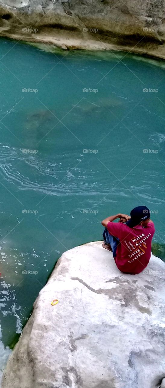 Pretty the water while relaxing