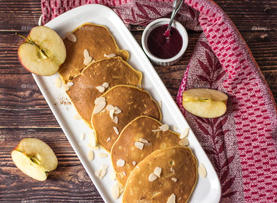 apple pancakes