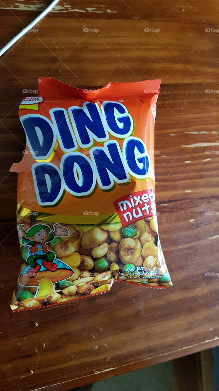my favorite snacks name is dingdong
