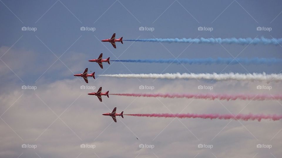 Red arrows