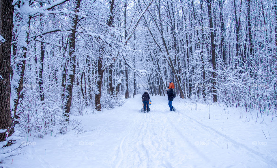 snowy weather play