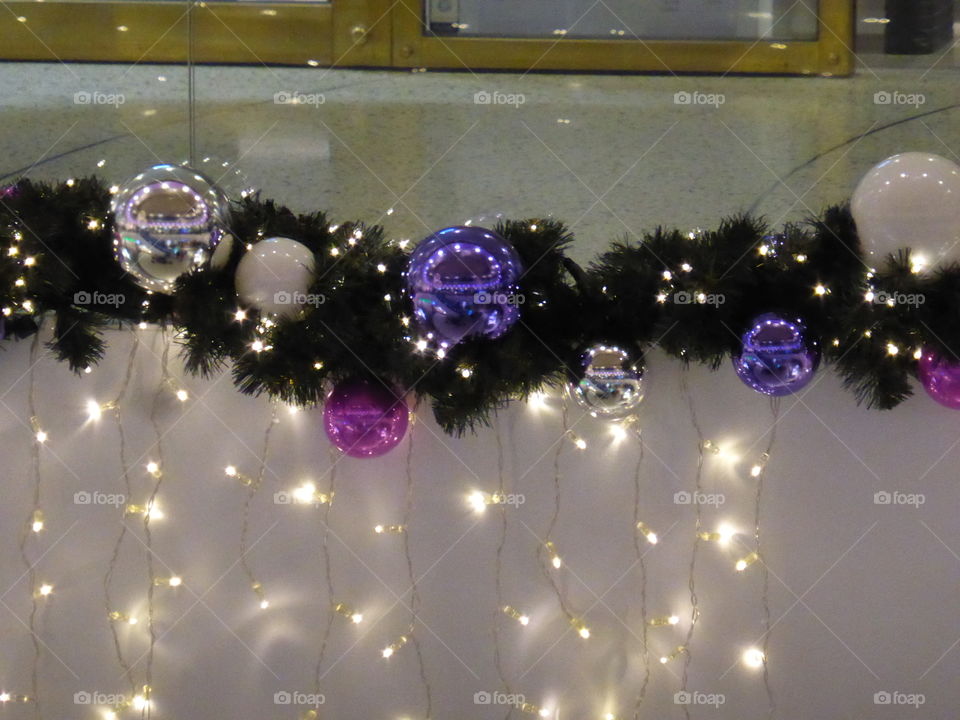 Sparkling christmas balls