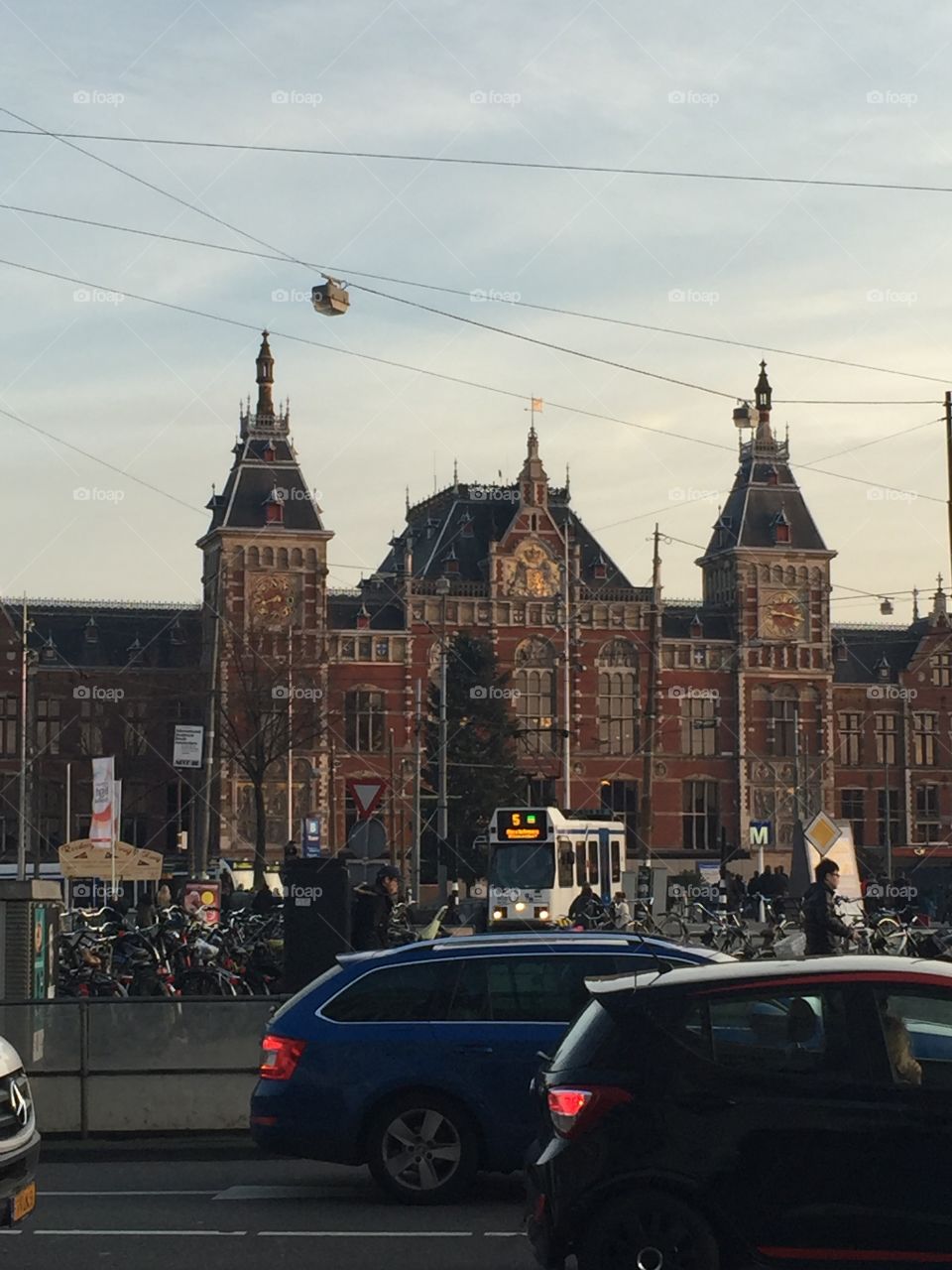 Amsterdam station 