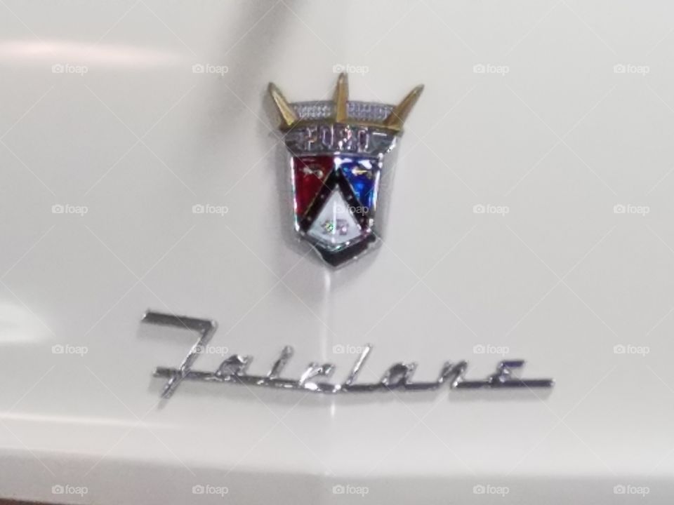 Ford Fairlane Emblems