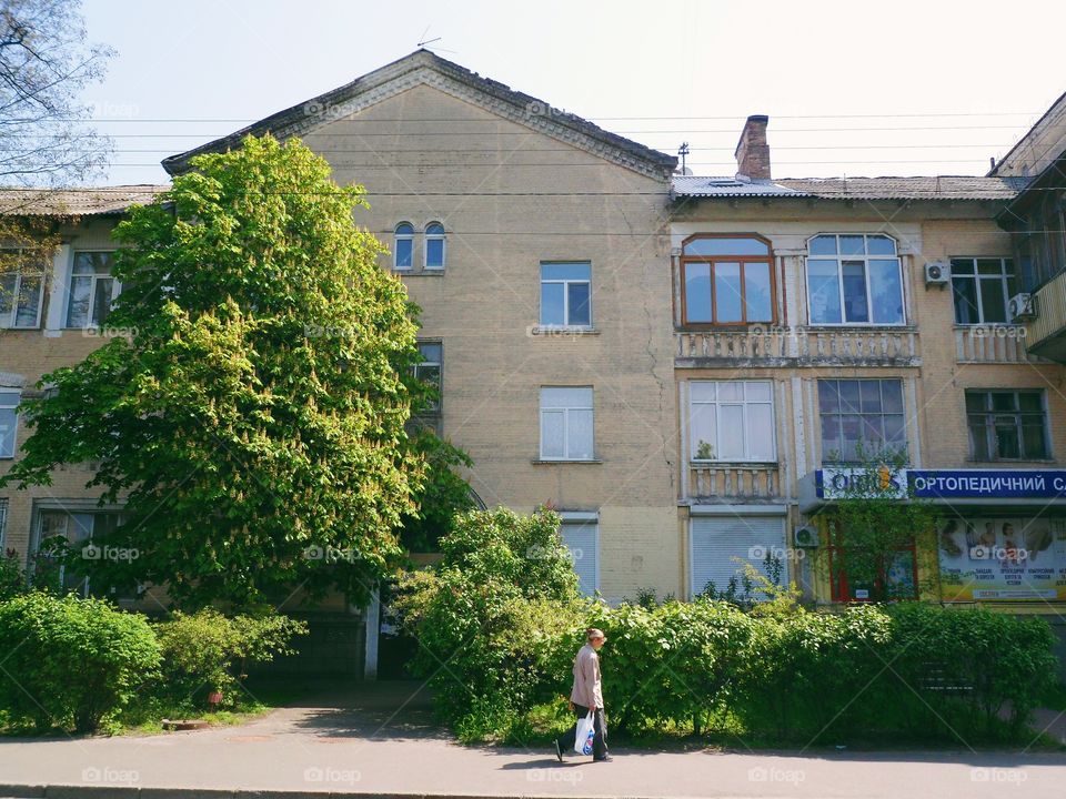 Old house on the street in the city of Kiev, summer 2017