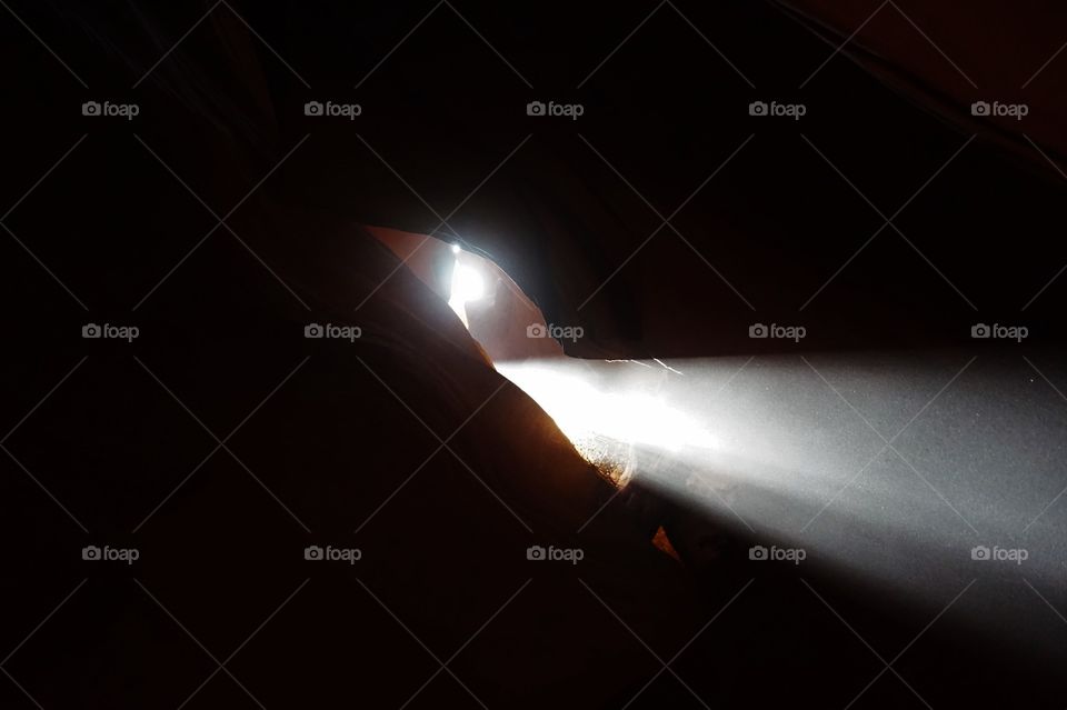 a ray of light that seem not comes to the sun