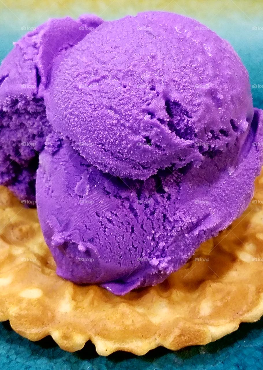 Ube ice cream