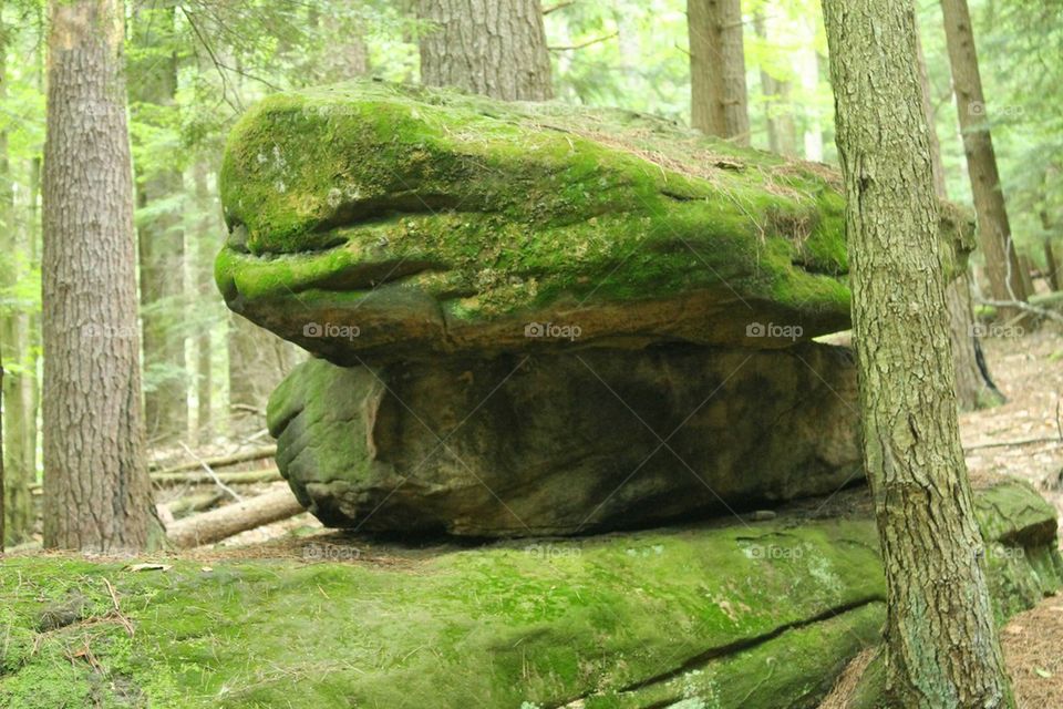 layers of large rocks