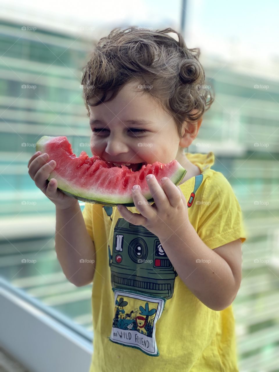 Isn’t it the most enjoyable part of summer? Watermelon! Yummy 