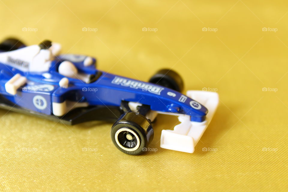 miniature f1 car