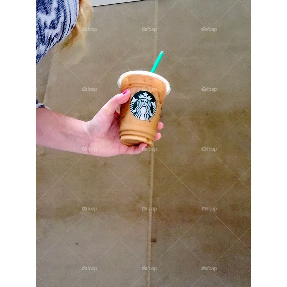 Starbucksn
