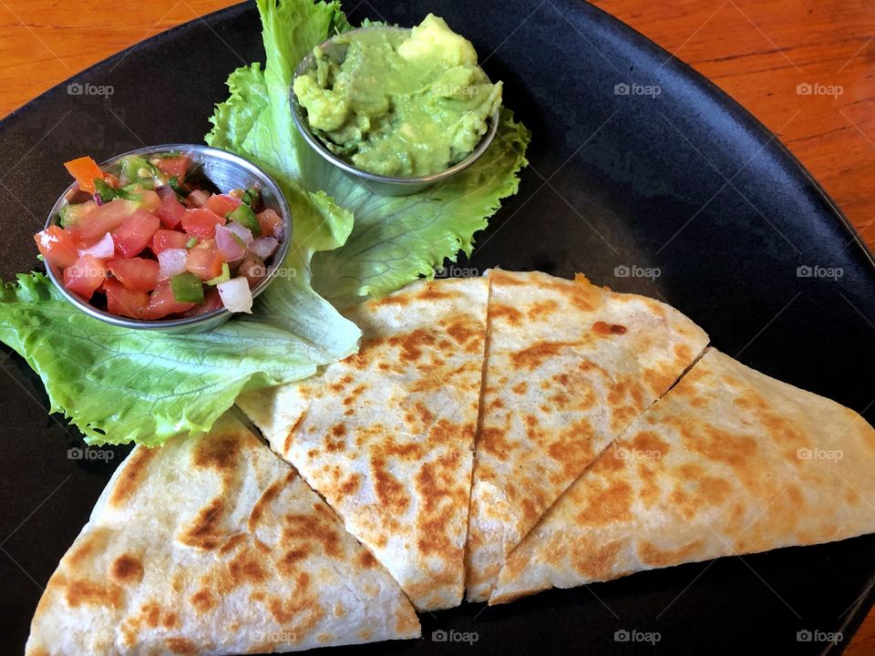 Quesadilla With Salsa And Guacamole 