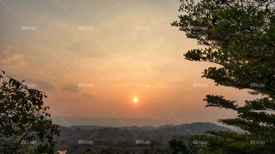 sunrises sunset and the moon