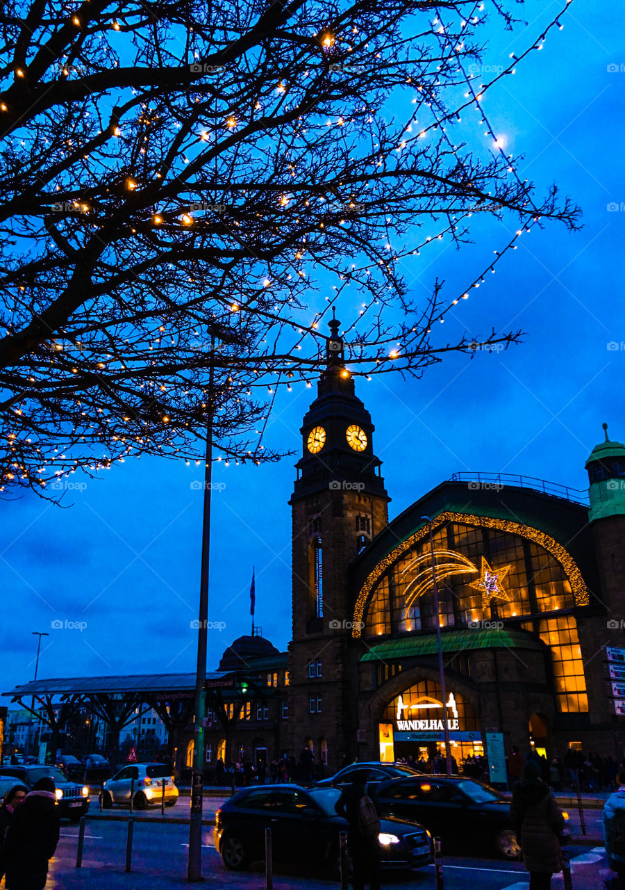 Christmas in Hamburg Central Station 