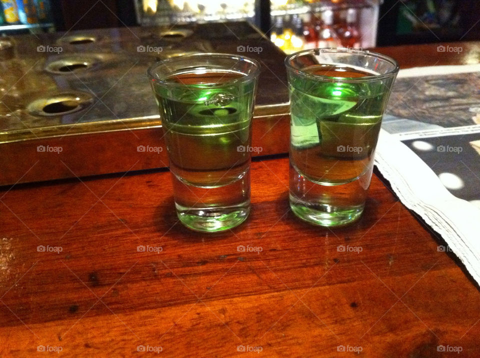 green table glass bar by randomandom