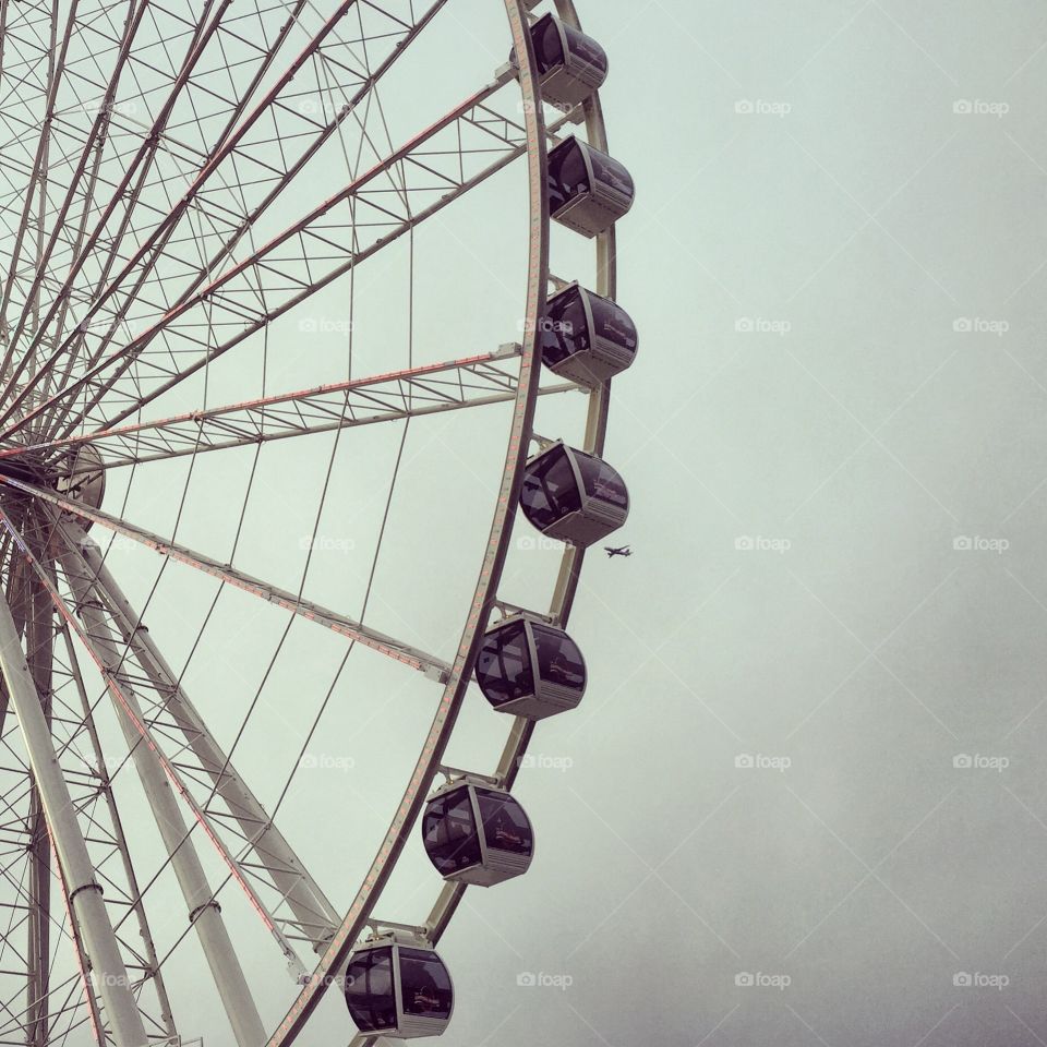 Ferris wheel . Ferris wheel on gray day 