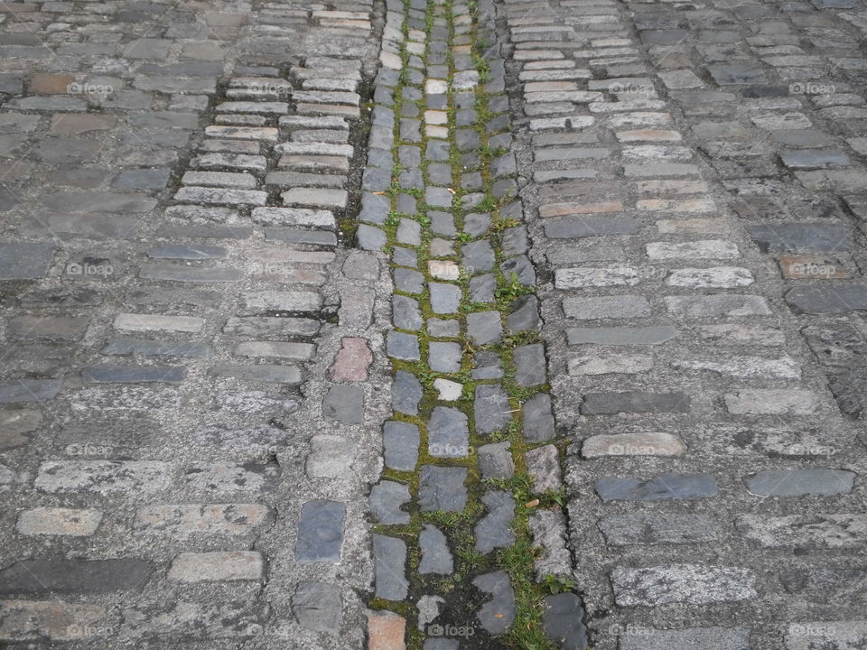 cobblestone street in Dublin Ireland