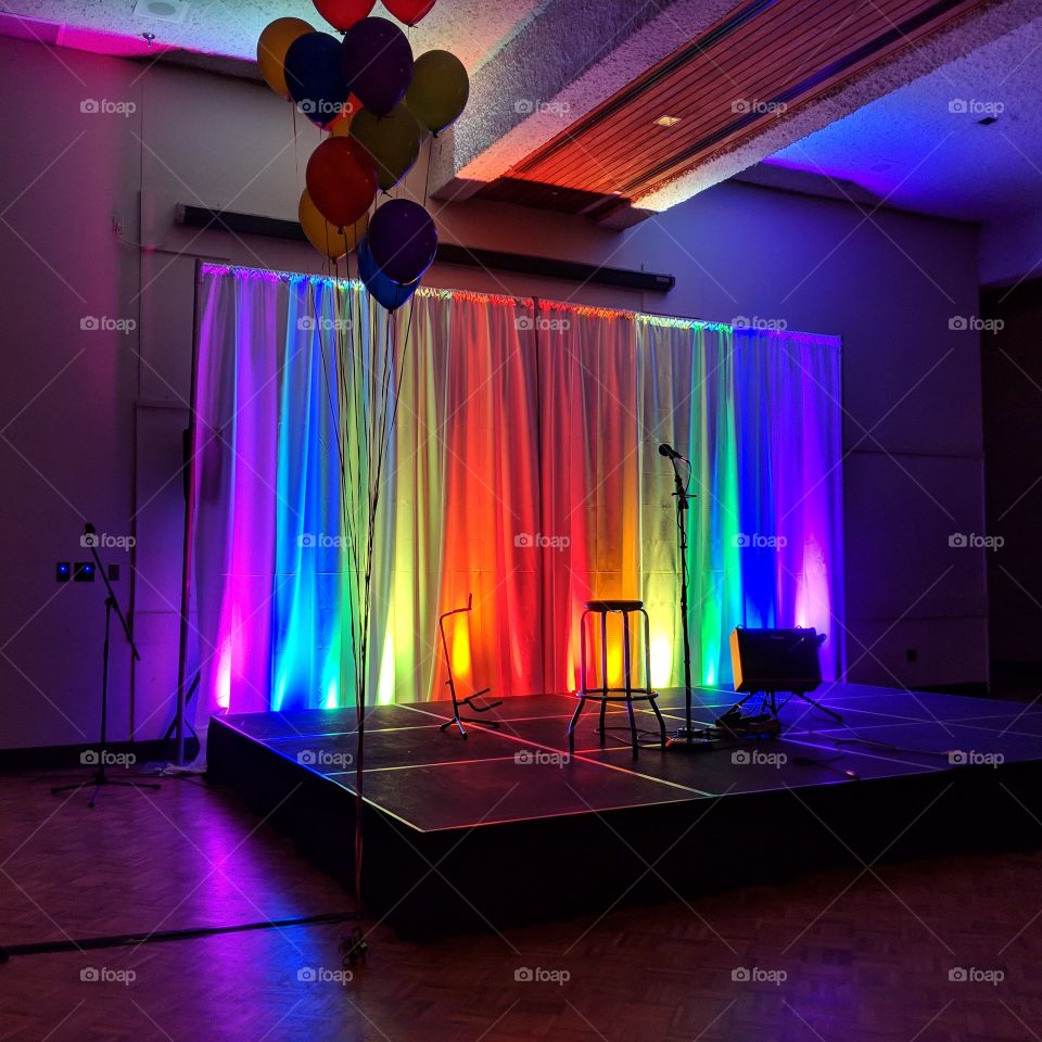 Rainbow stage