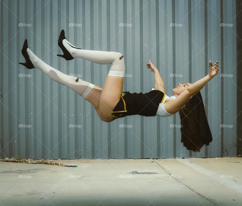 Check out our sale on boudoir portraits! Get gorgeous pics of lovely ladies without breaking the bank. Treat yourself and look stunning!