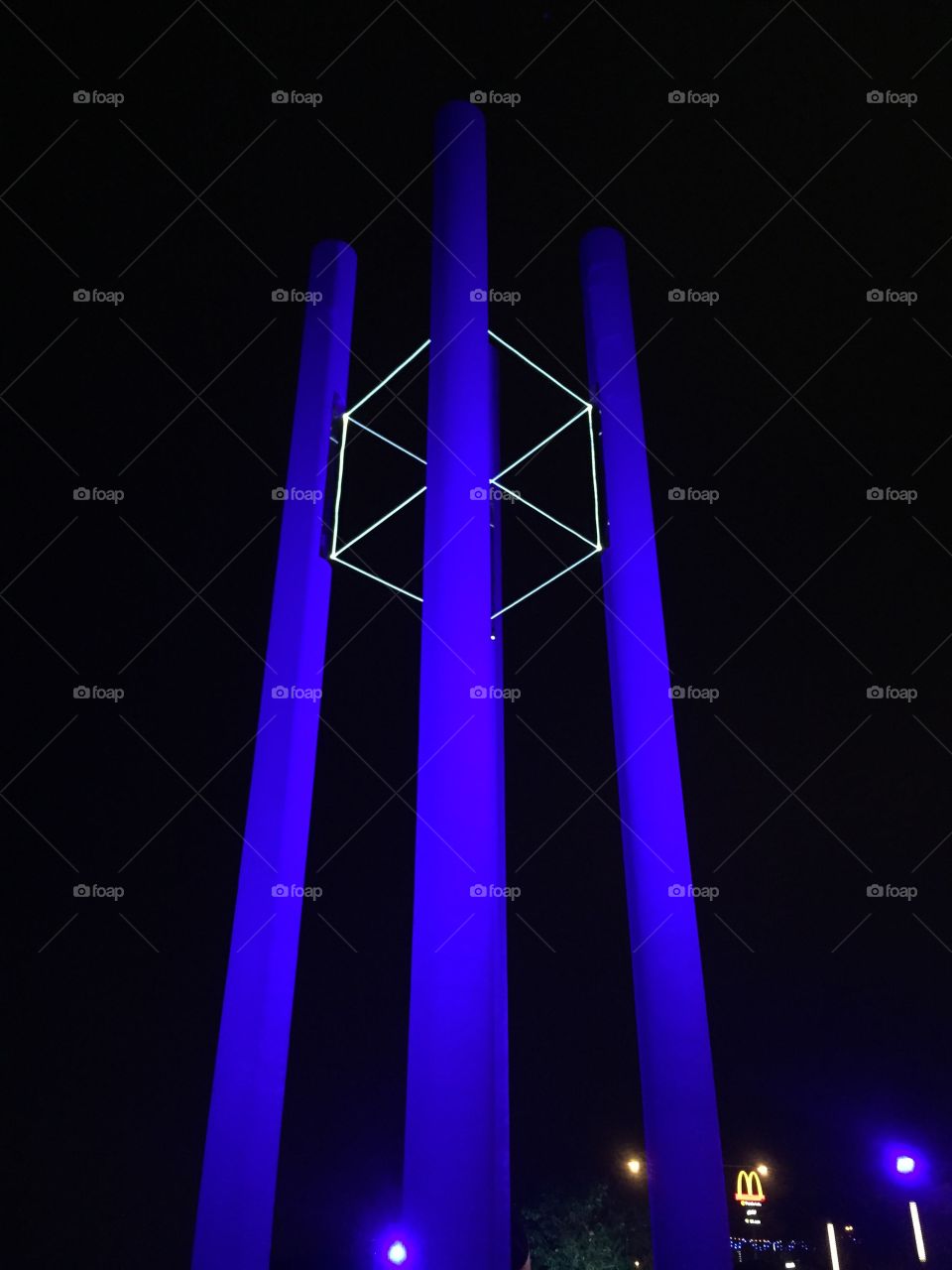 Cube within Cylinder 