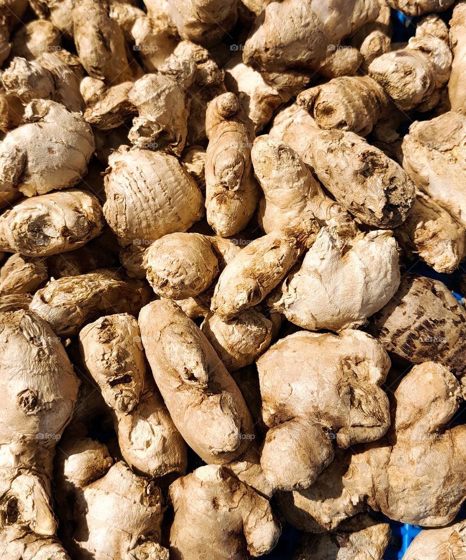 Dry ginger
