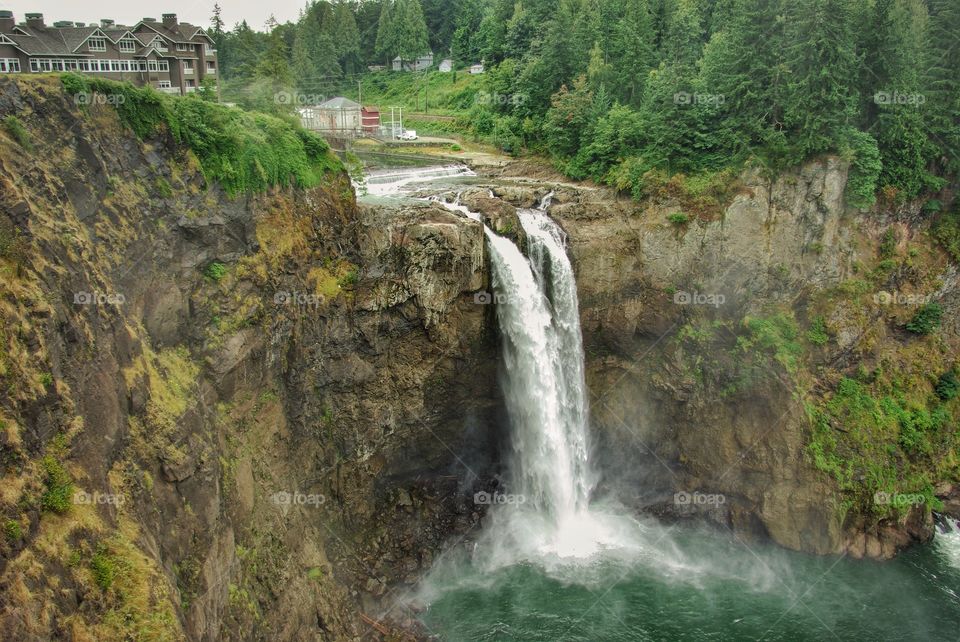 Snoqualmie Falls. 