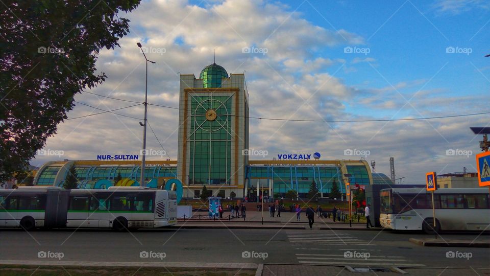 вокзал“Нур-Султан"