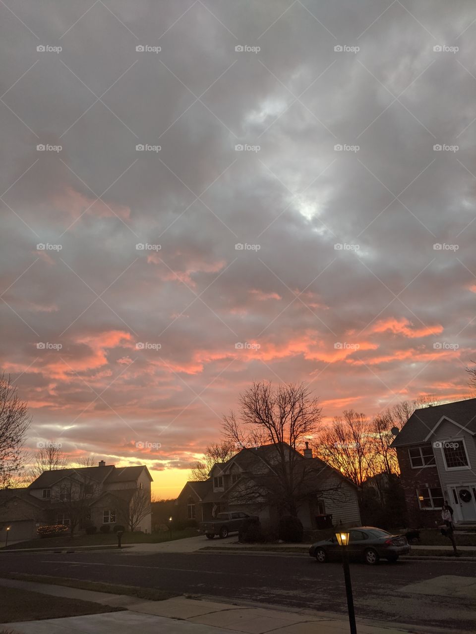 Beautiful Sky ❤️ It's very nice to see the sky when it's covered red all over ❤️ Just loved it 😍