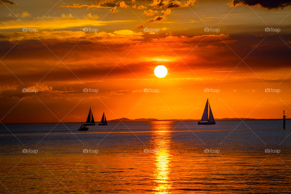 The perfect golden sunset