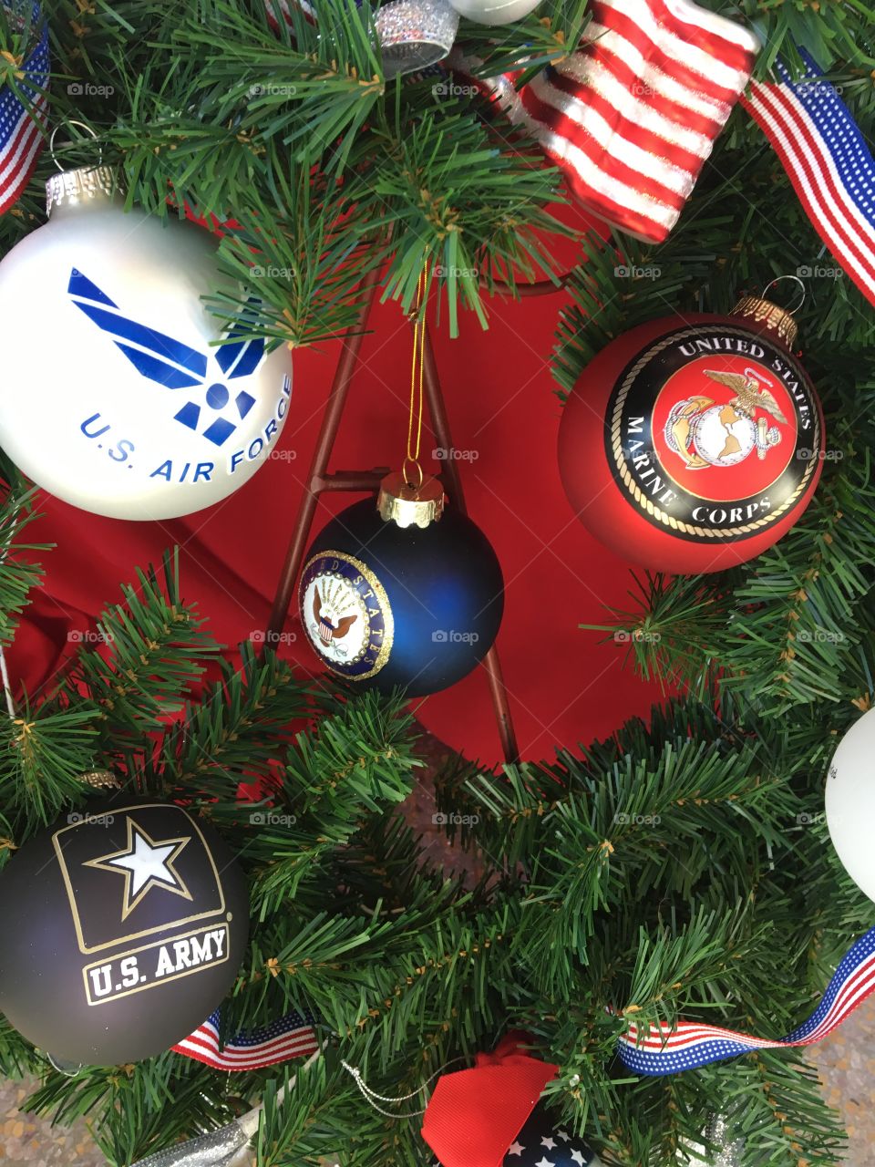 Christmas Tree Honoring the Branches of the Military 