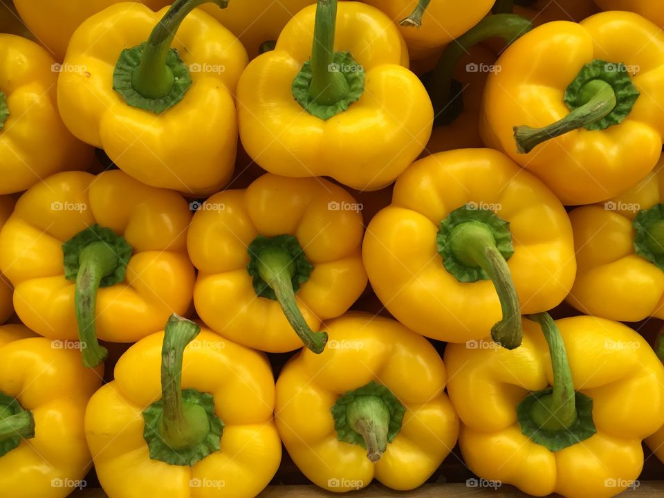 Directly shot of yellow bell pepper