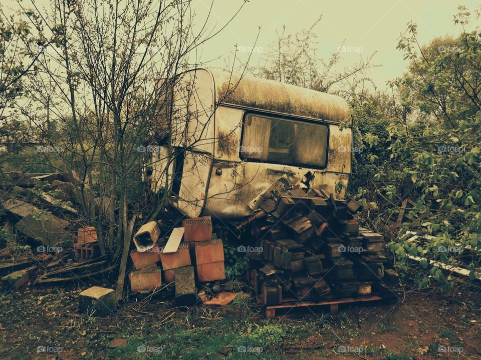 abandonned caravan