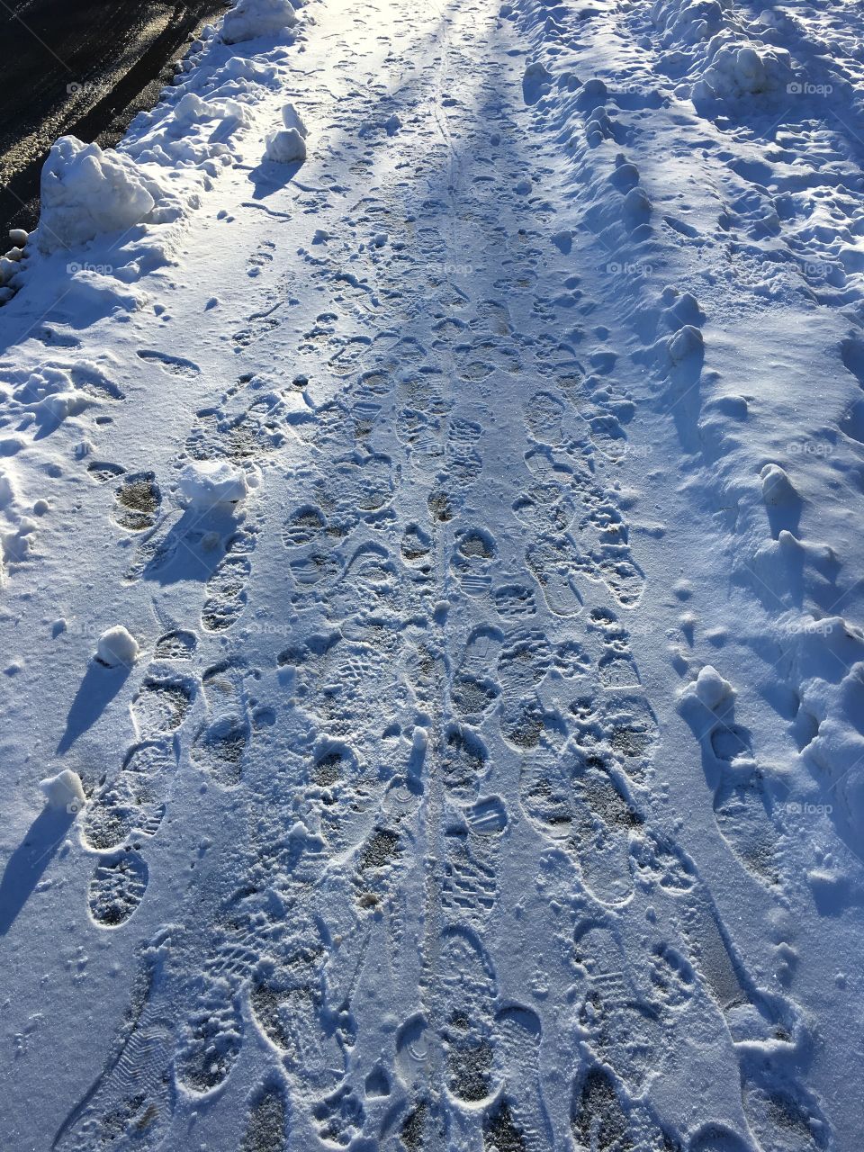 Footprints in the snow 