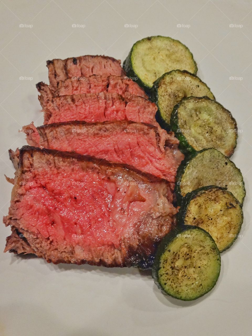 Steak With Zucchini
