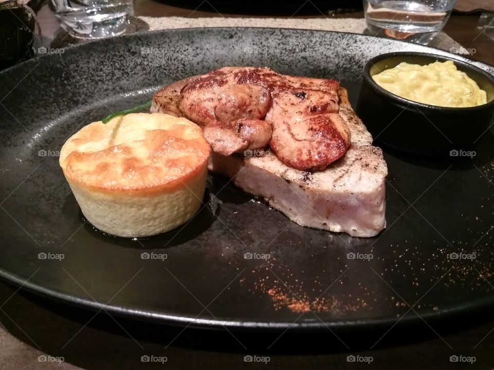 thon mi cuit + fois gras