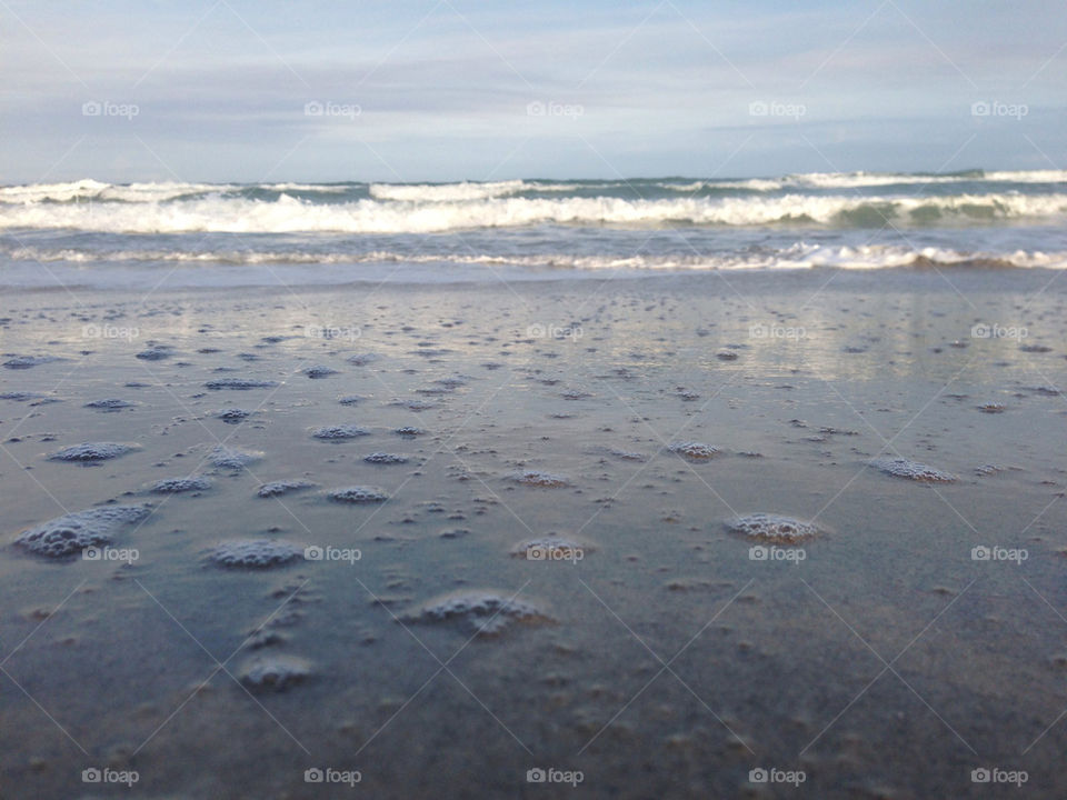 Crashing waves at the beach