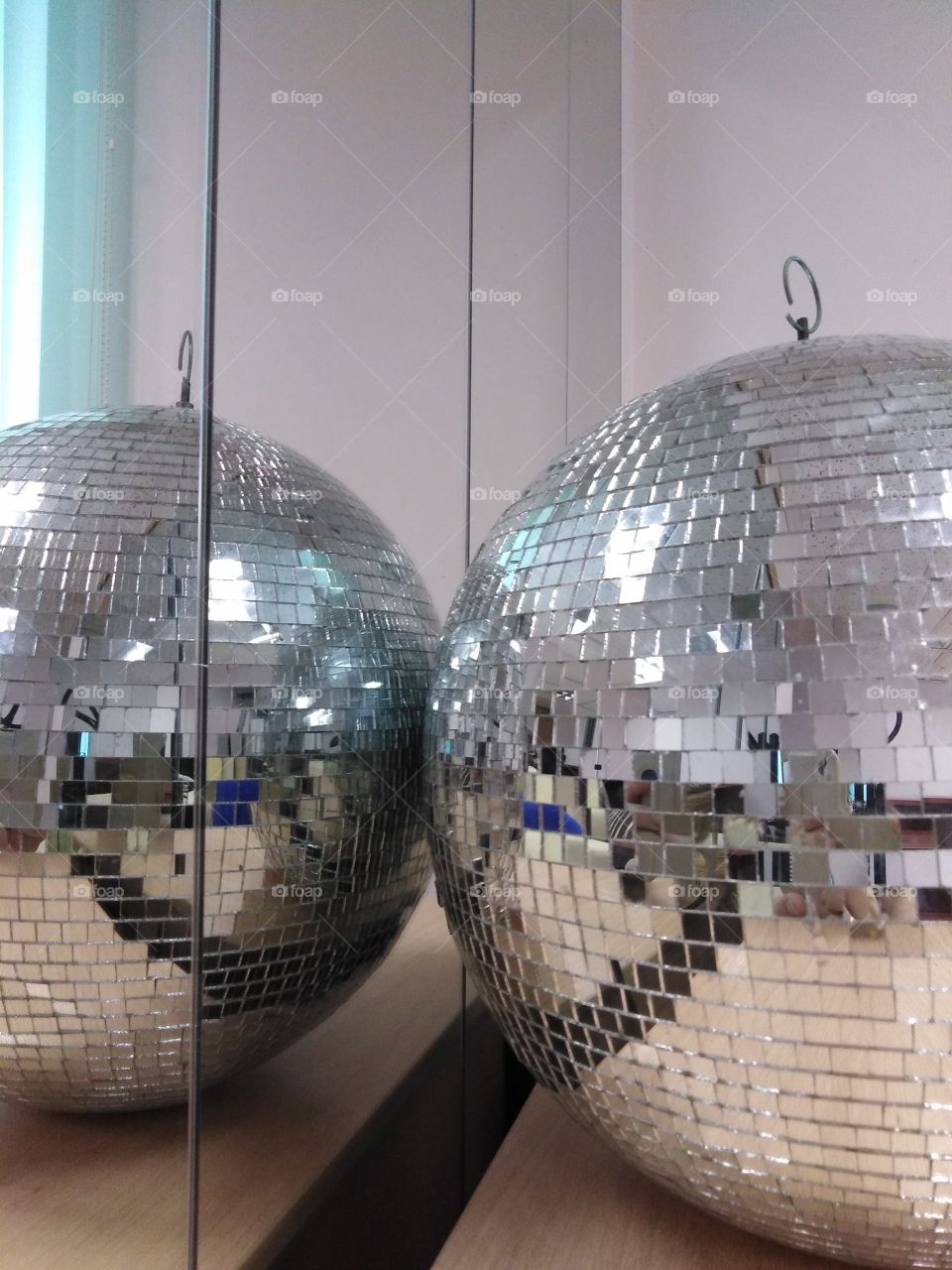 Зеркальный шар