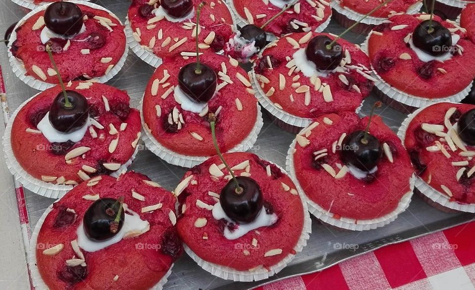 muffins with the first cherries