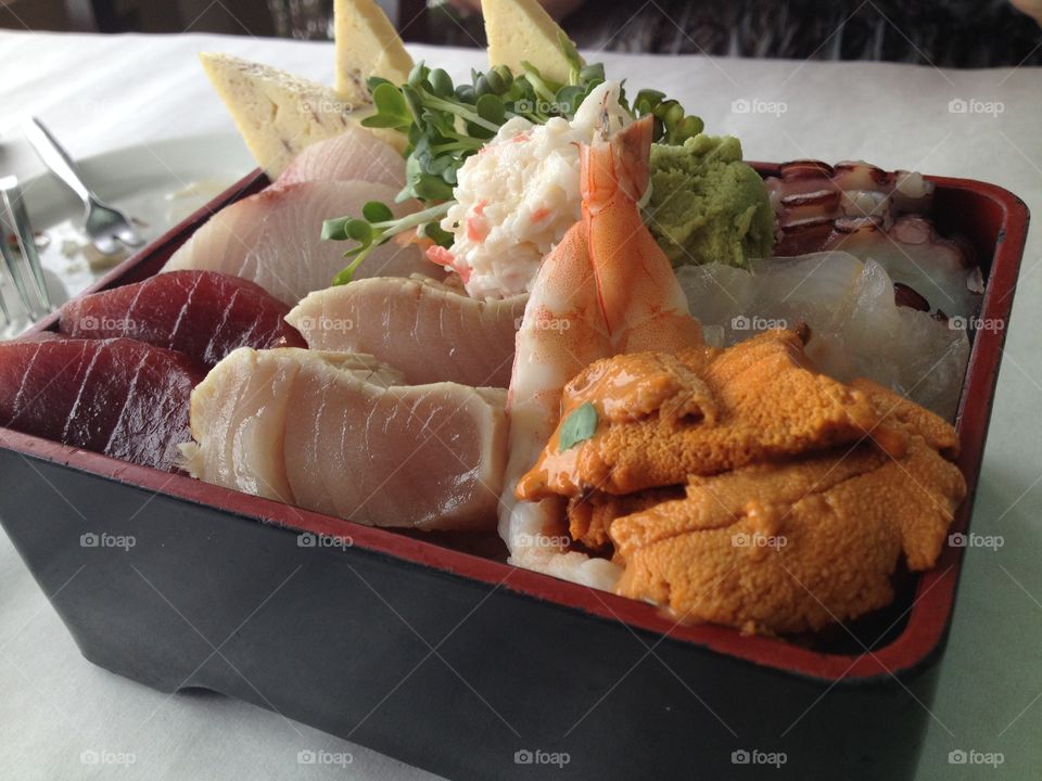 Bento Box. Fresh Sashimi!! 😋